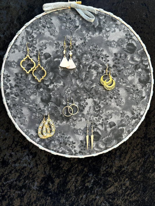 12 In Mat Earring Organizer - Loocid Dreams