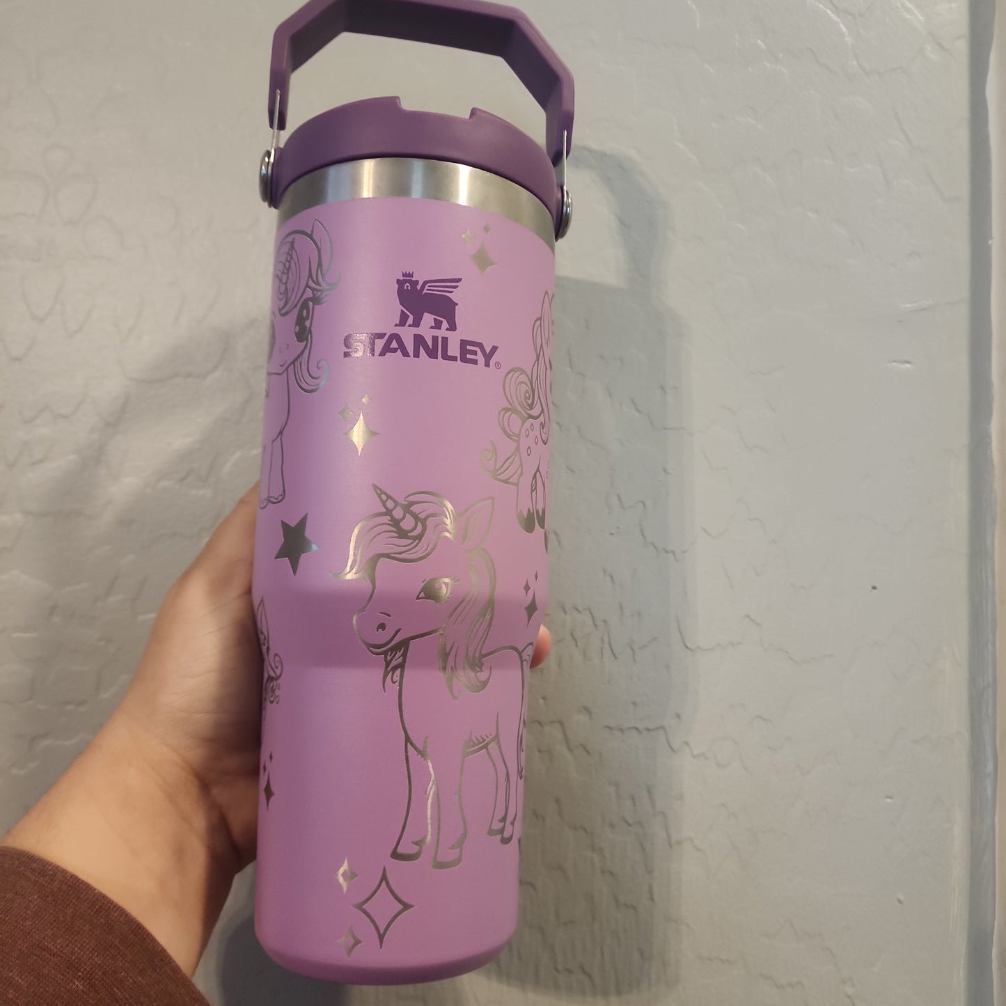 30 Oz Ice Flow Pony