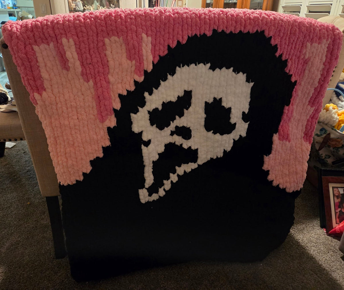 Pink Scream Throw - We Customize Crafts