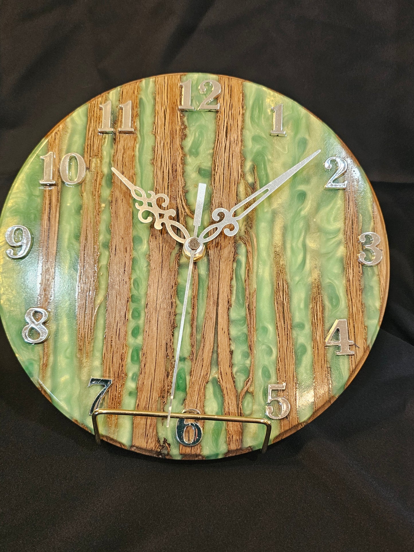 Clock Cactus D&J Creative Designs