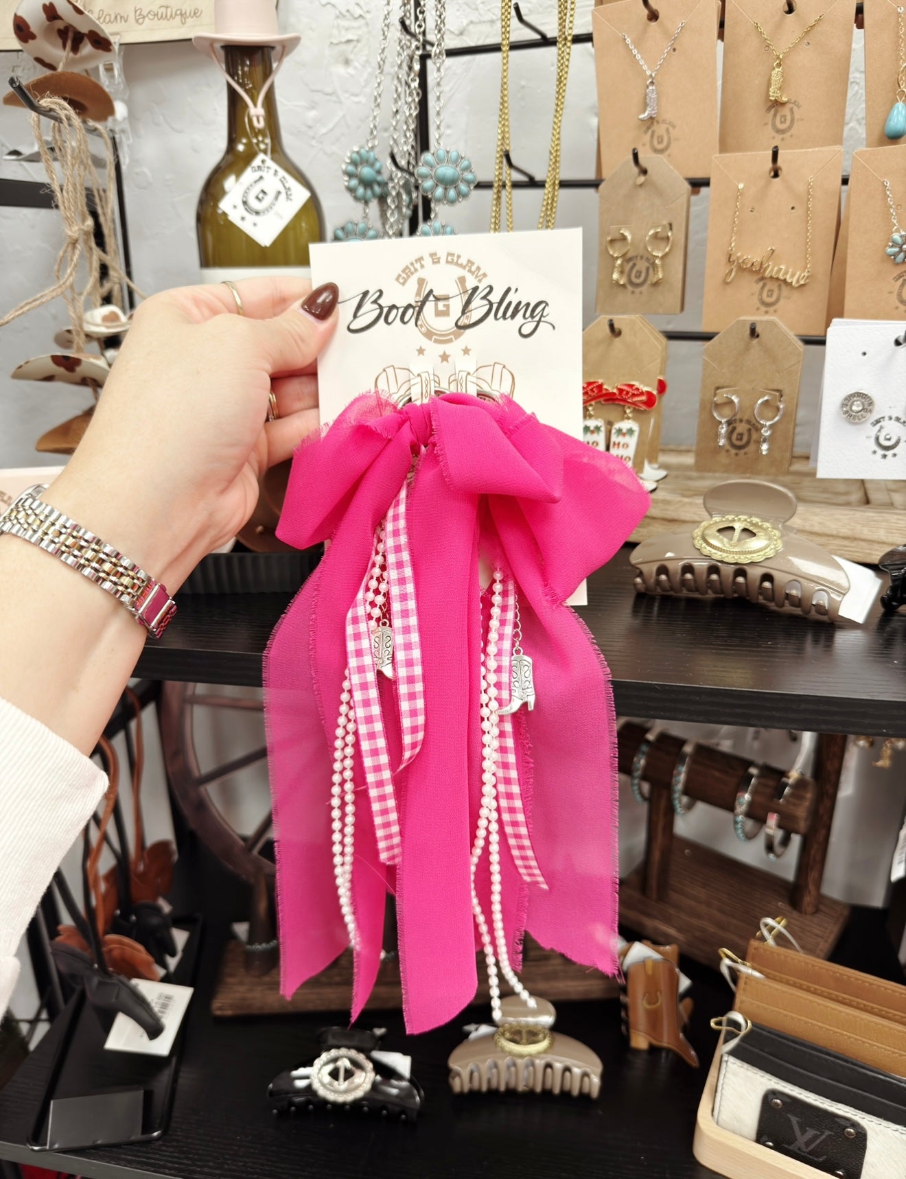 Cowgirl Kick Bows