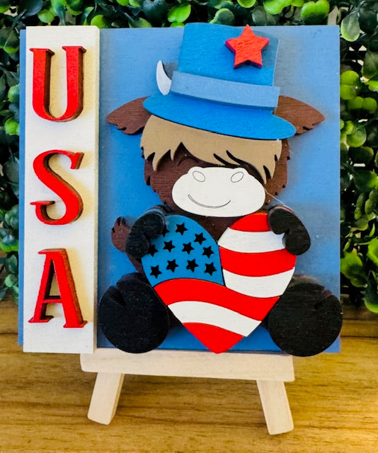 Shelf Sitter - Highland Cow 4th of July - STV