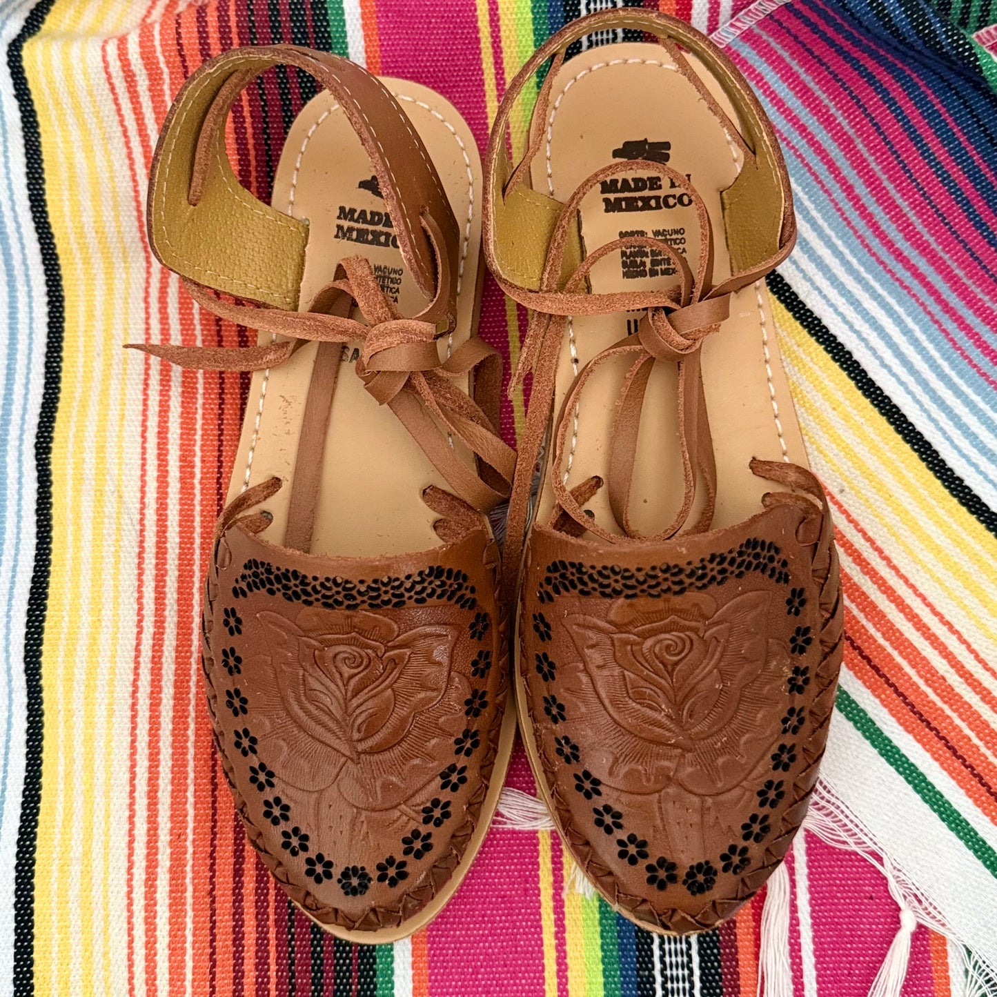 Flower Lace-up Huaraches - Casa Coco