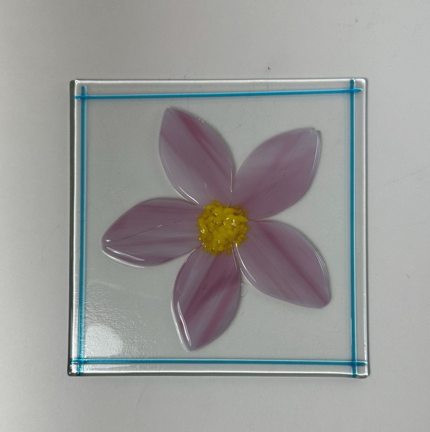 Plate - Large Flower 6 x 6