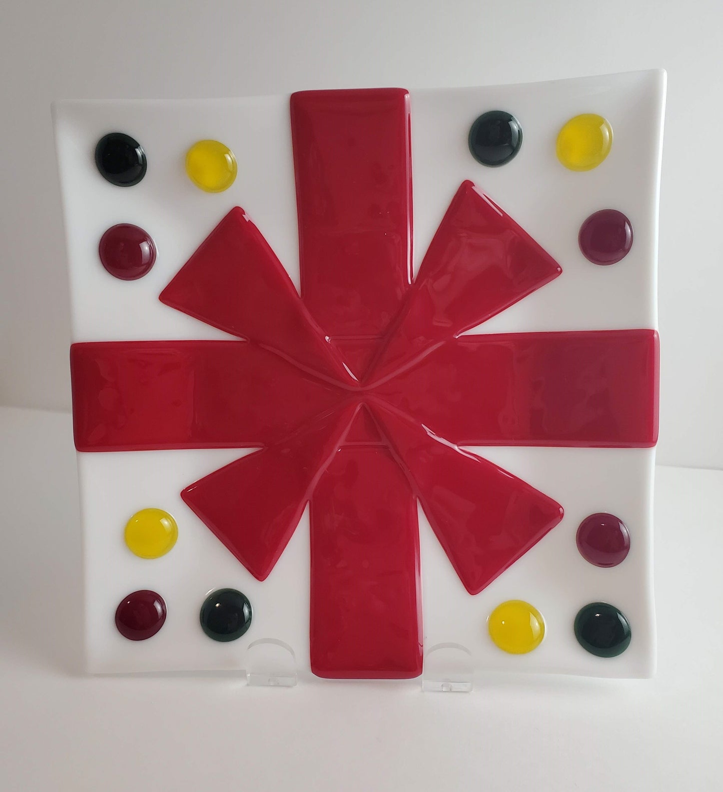 Plate - Christmas Present