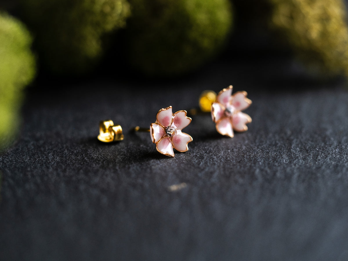 Sakura Studs | Chiisai Leaf