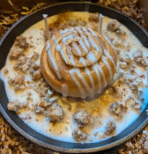CinnaRoll Skillet Candle- $50.00