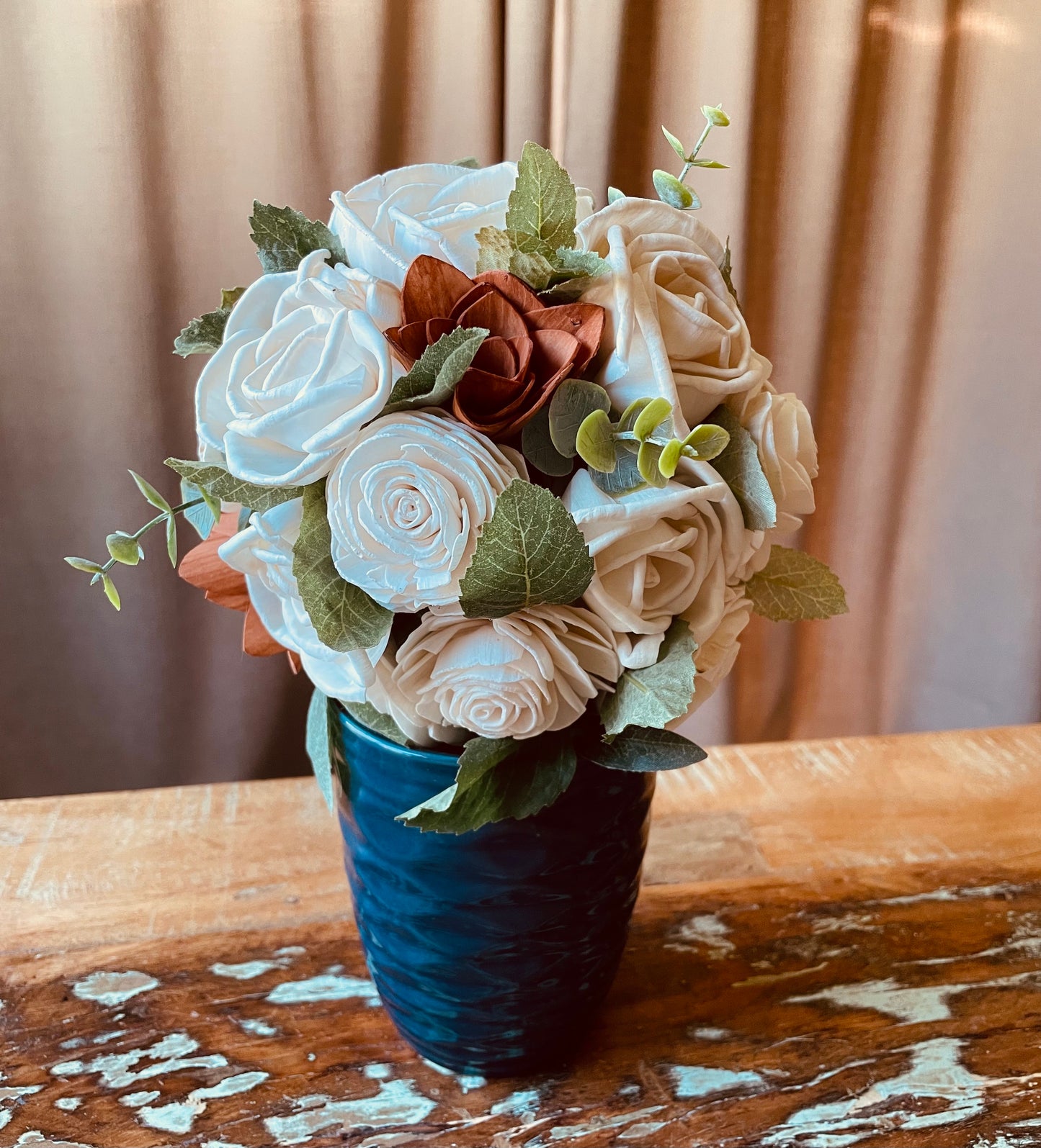 White Rose Nosegay - LUNA WOOD FLOWERS
