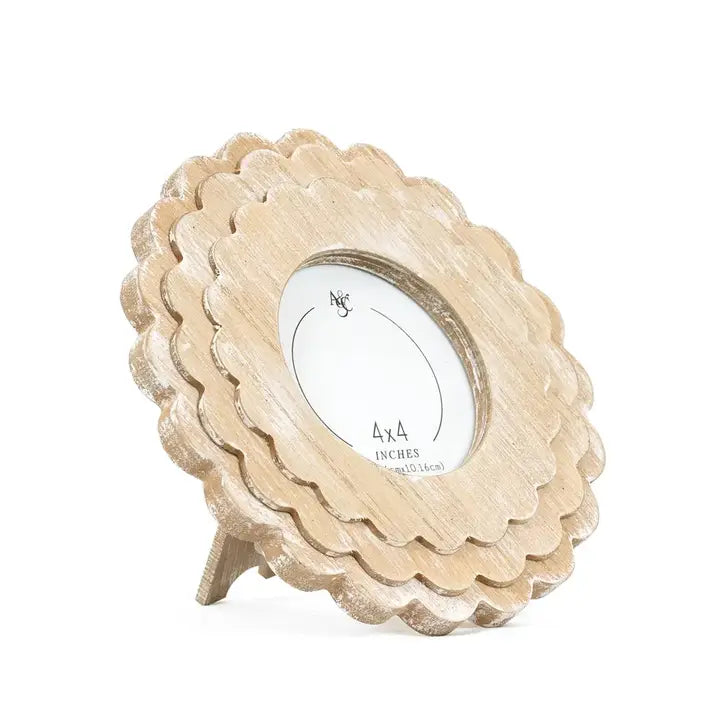 Scallop Photo Frame - STV