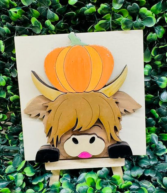 Shelf Sitter/Tray Decor (HIGHLAND COW) - STV