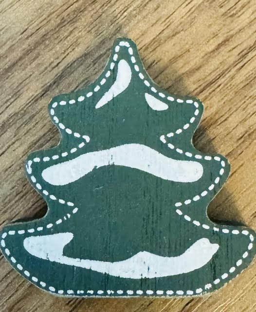 Letterboard Wood Shaped Christmas Tree - BURLAPITUP