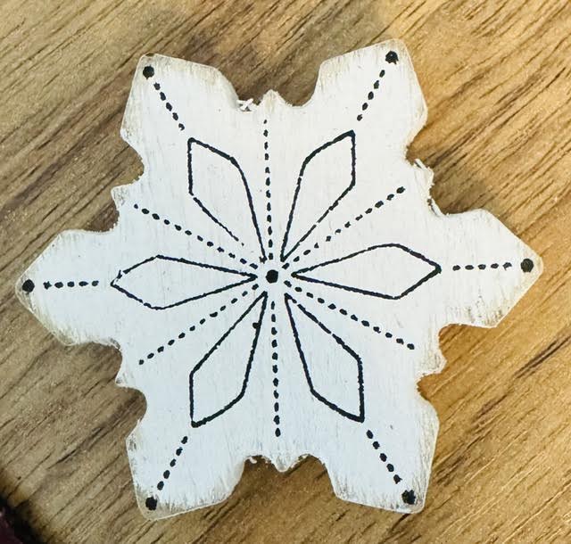 Letterboard Wood Shaped Christmas Snowflakes - BURLAPITUP