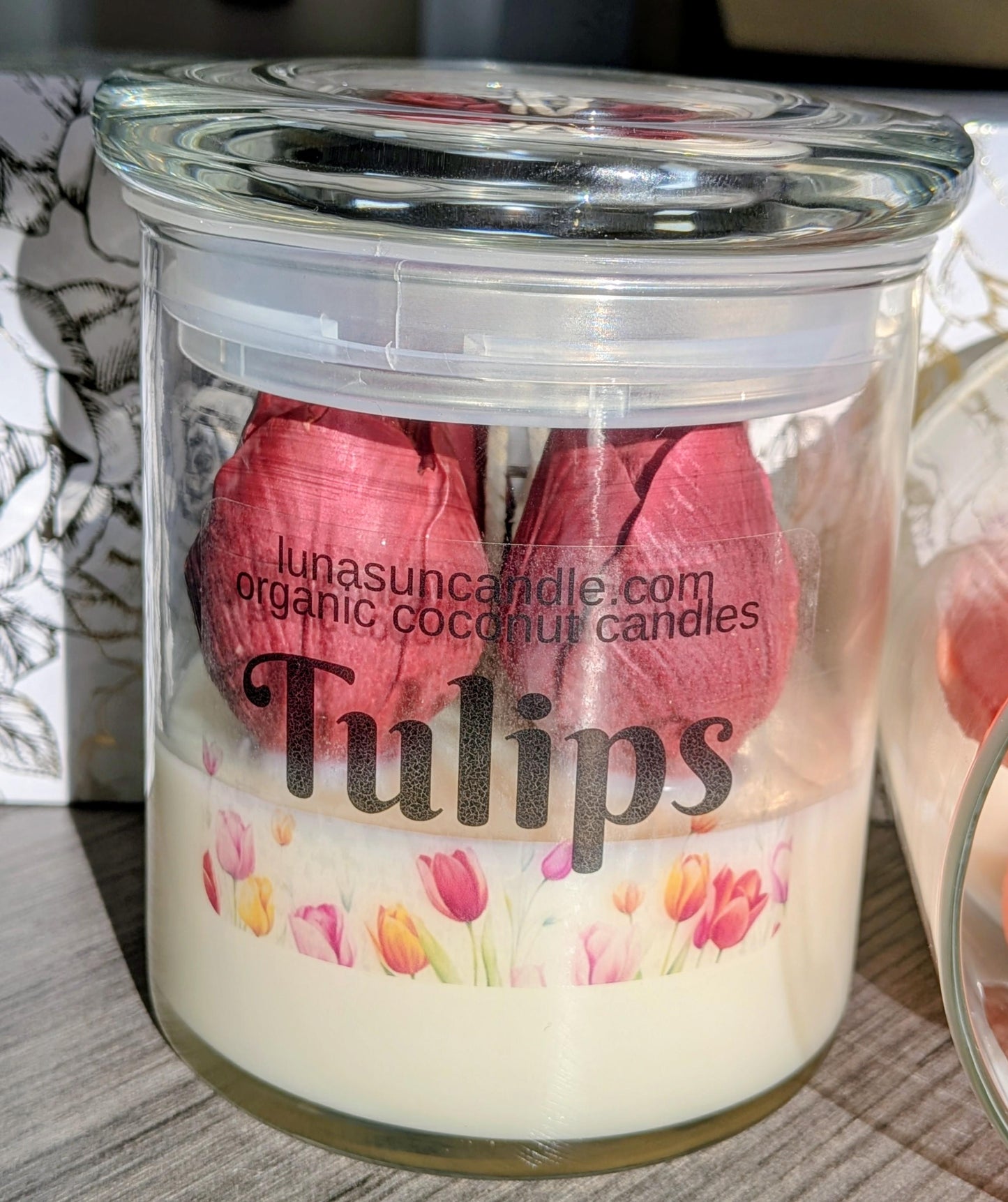Tulip Candle 22oz-$29.00