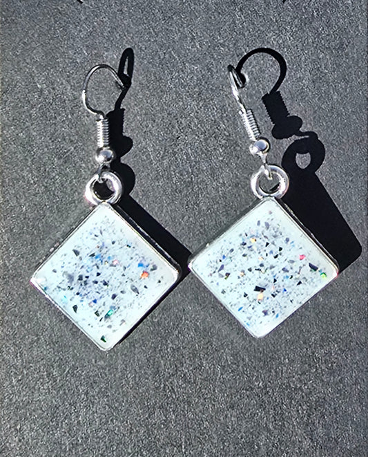 ACR-Dangle-Md/Diamond