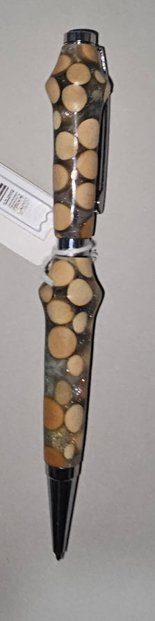 Pen#136 D&J Creative Designs