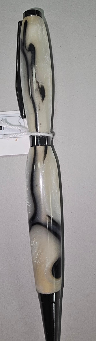 Pen #145 D&J Creative Designs