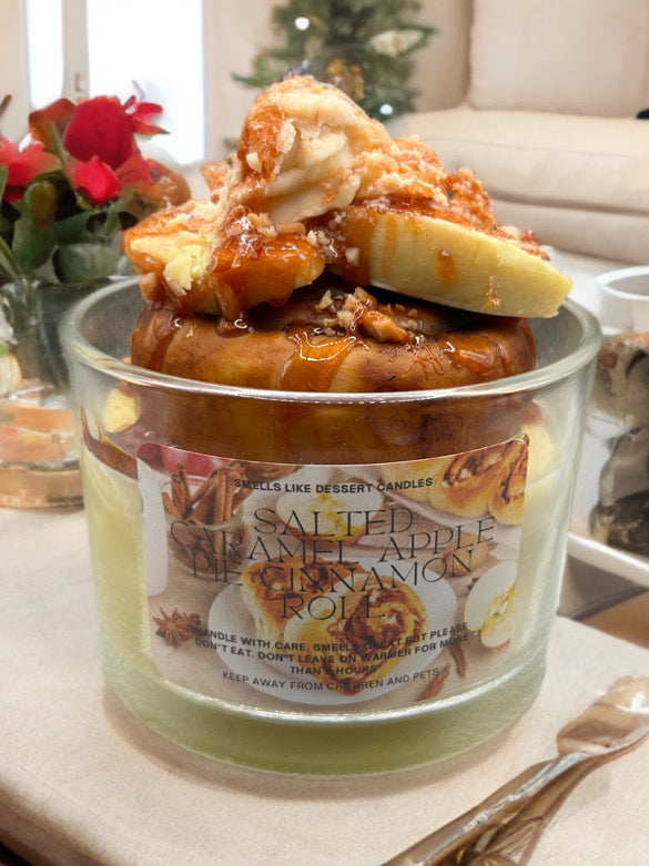 Salted Caramel Apple Cinnamon Roll Candle
