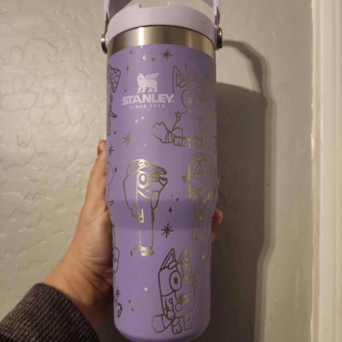 30 OZ Ice Flow Engraved Doggy
