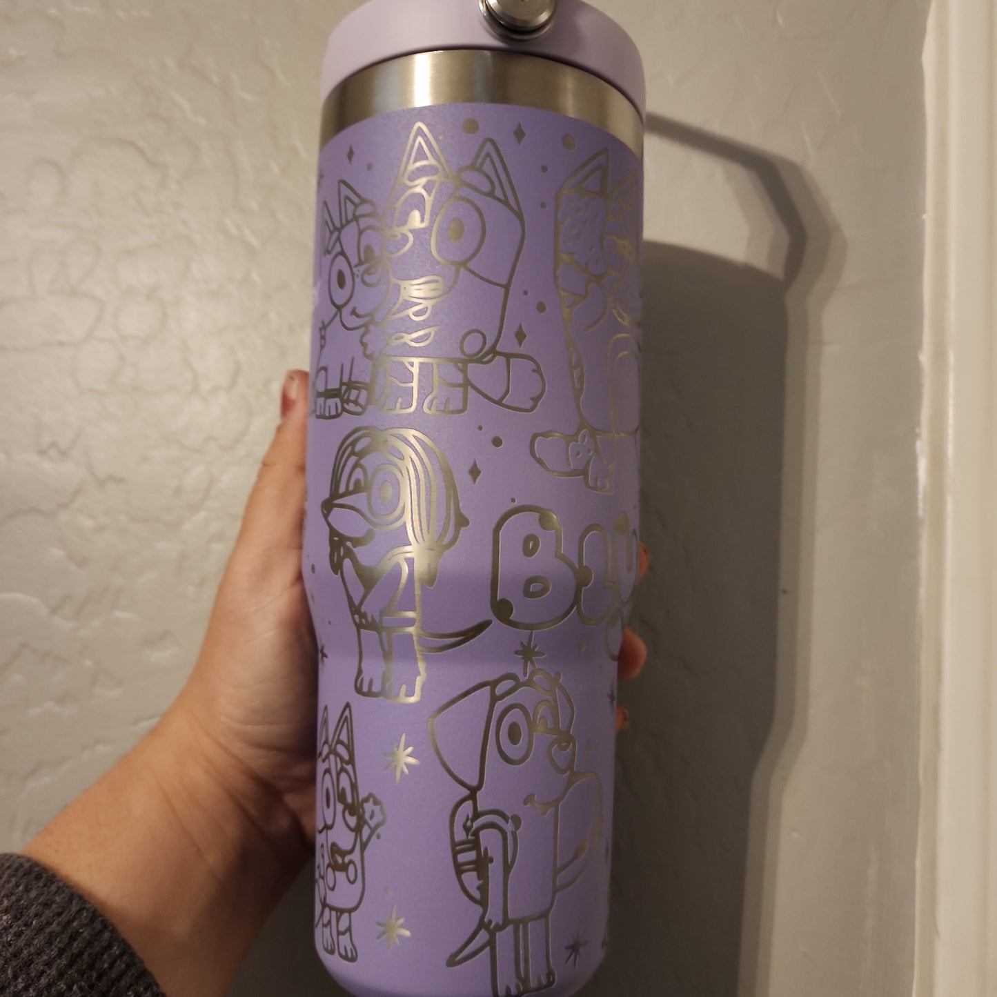 30 OZ Ice Flow Engraved Doggy
