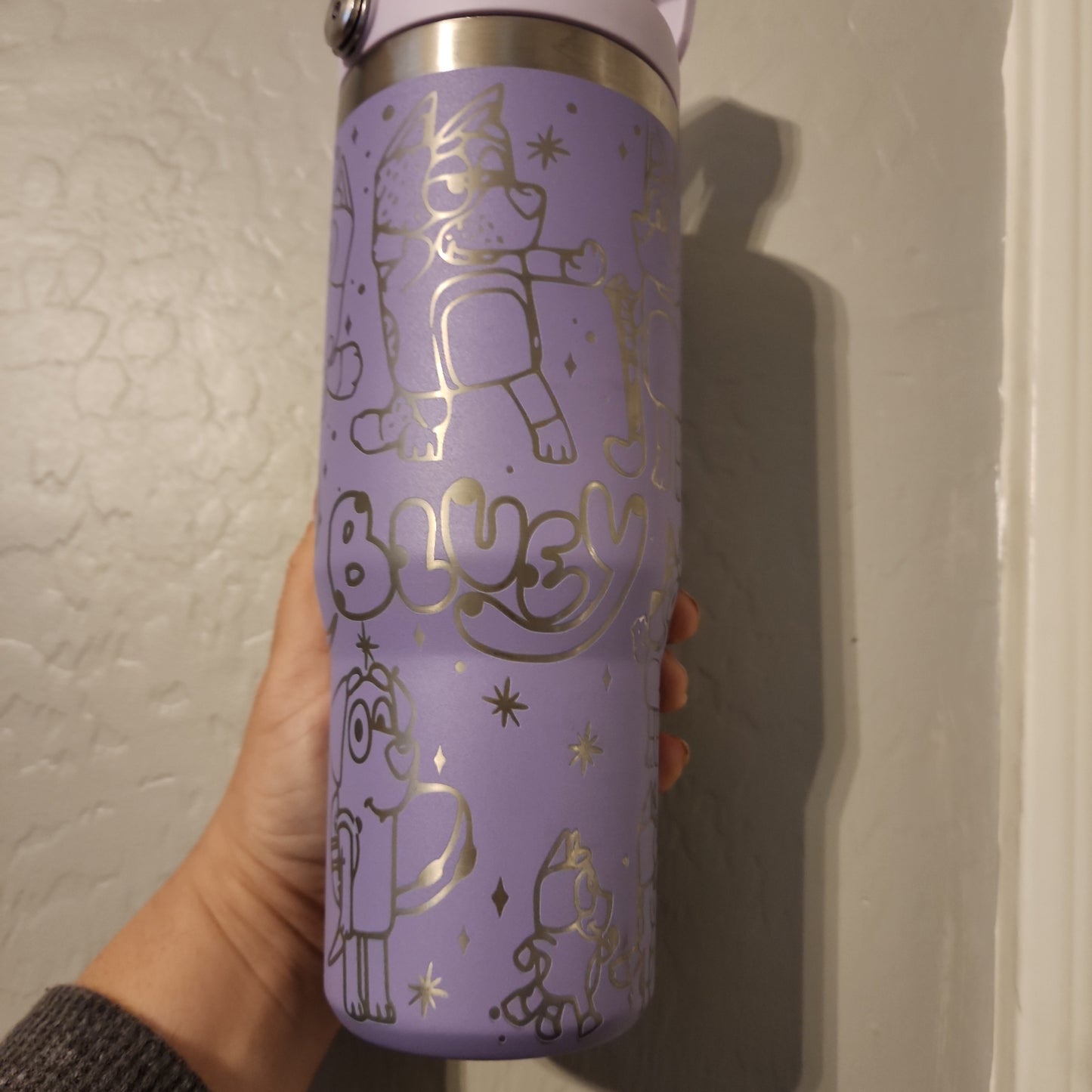 30 OZ Ice Flow Engraved Doggy