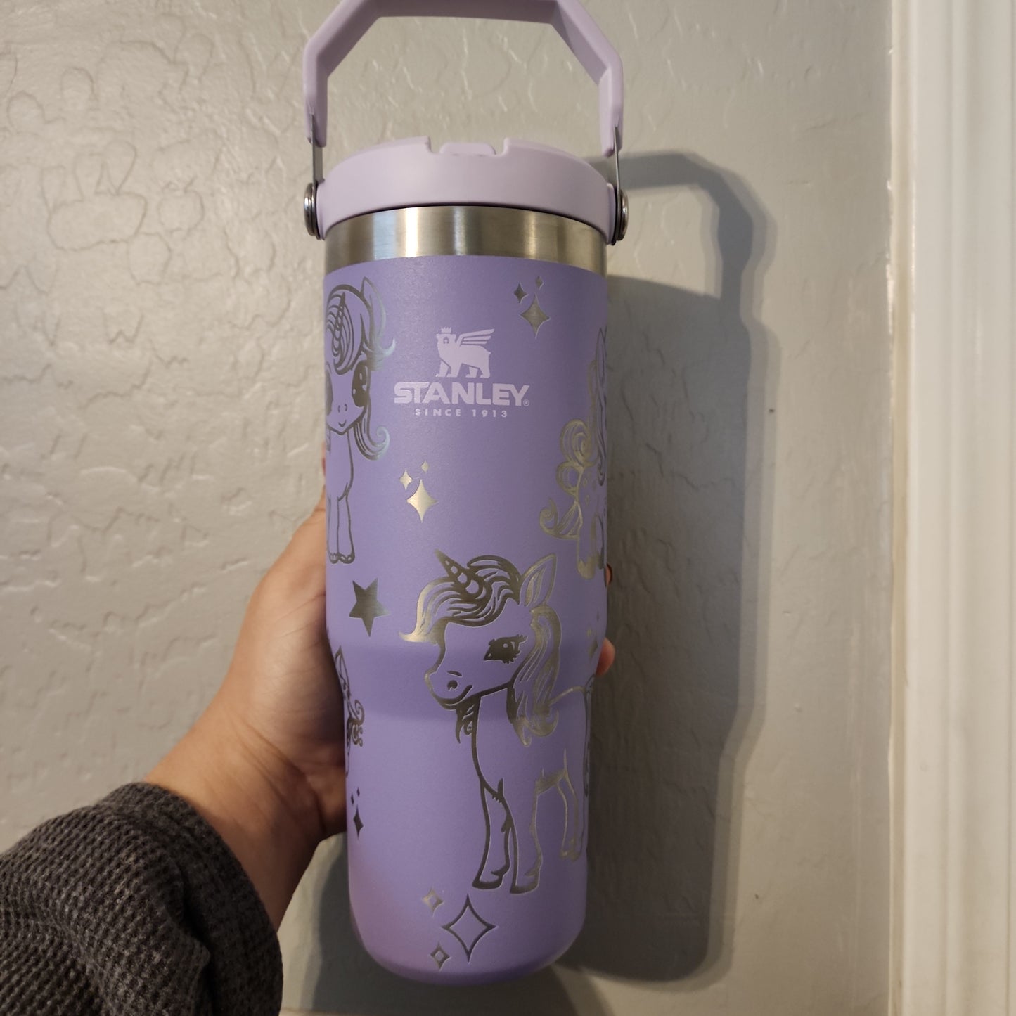 30 Oz Ice Flow Pony