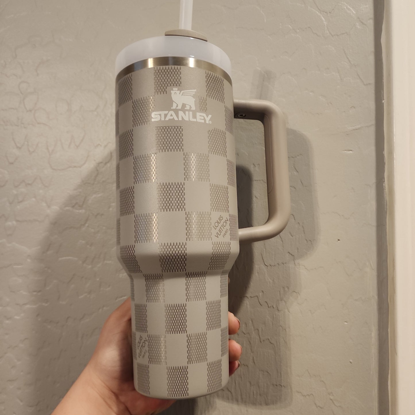40 OZ Engraved Stanley Boss Babe