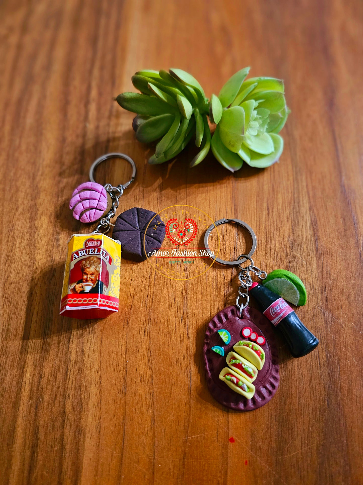 Keychains @amorfashionshop.com