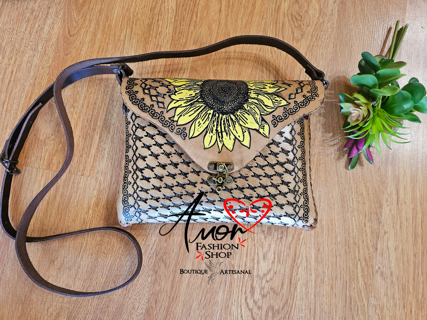 Bag Leather Hand Painted (Acapulco- Sobre) carteron @amorfashionshop.com
