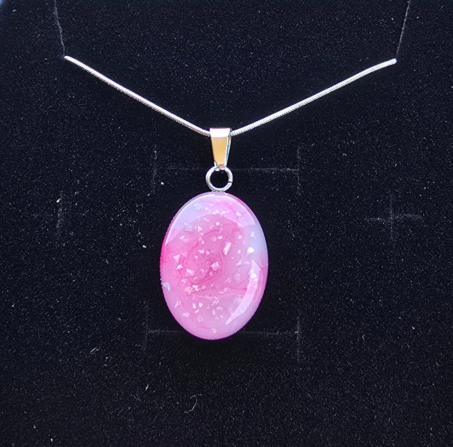 ACR-Oval-St/Op-Necklace