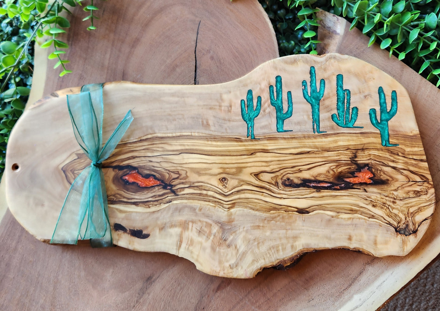 Large Live Edge Olive Board - Resin Inlay - The Laser Canvas