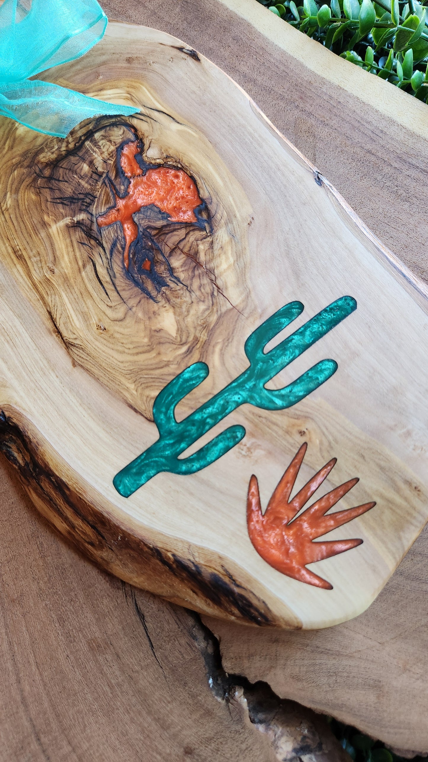 Large Live Edge Olive Board - Resin Inlay - The Laser Canvas