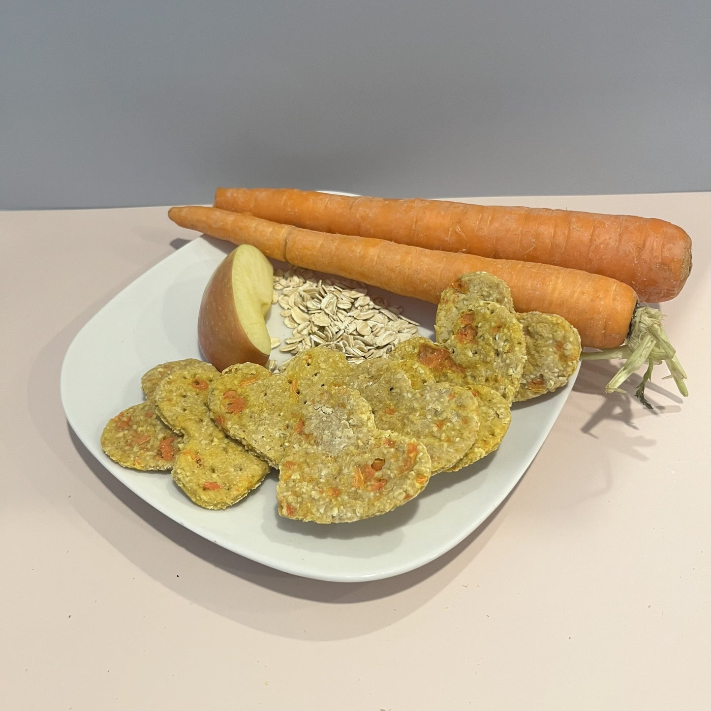 APPLE & CARROT DOG TREAT BEST FRIENDS BARKERY