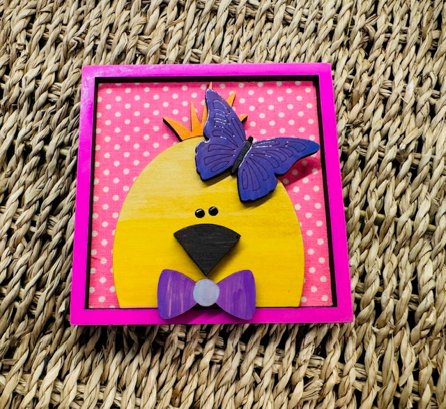 Interchangeable Leaning Frame Insert (EASTER CHICK) - STV