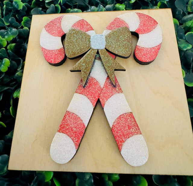 Interchangeable Leaning Frame Insert 4.25" - Candy Canes - STV