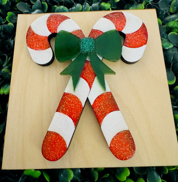 Interchangeable Leaning Frame Insert 4.25" - Candy Canes - STV