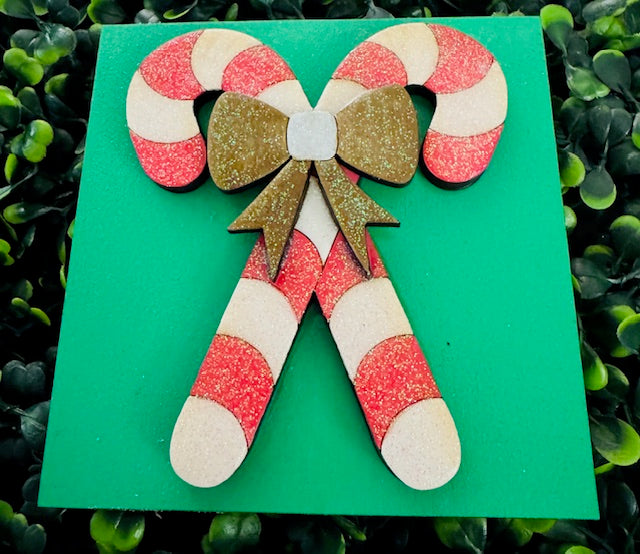 Interchangeable Leaning Frame Insert 4.25" - Candy Canes - STV