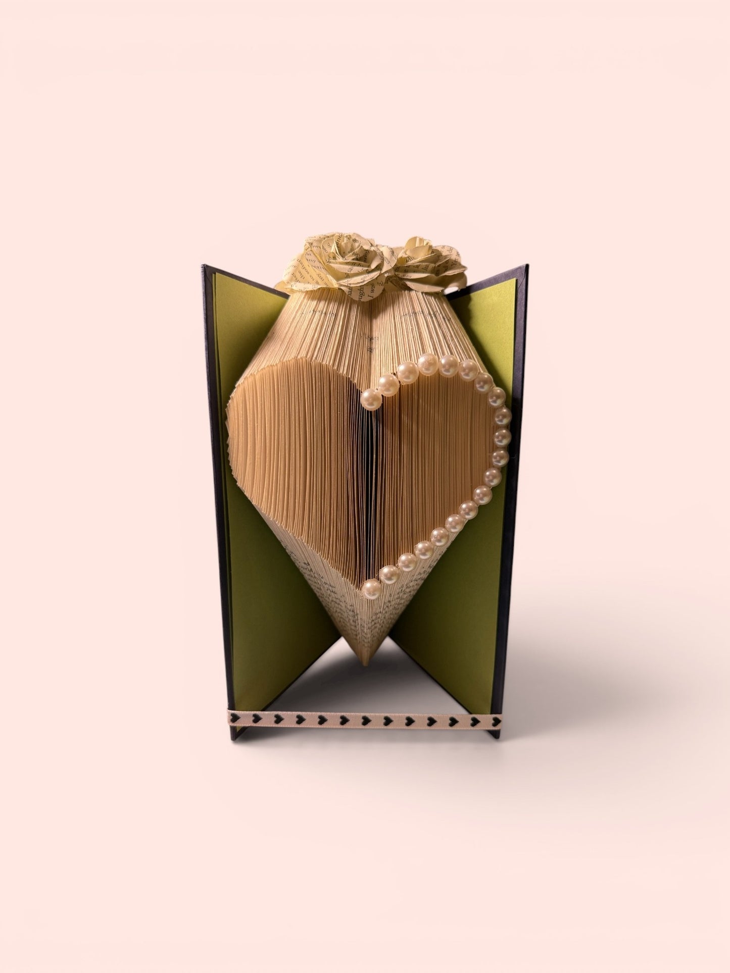 Heart Pearl - TTs Book Treasures