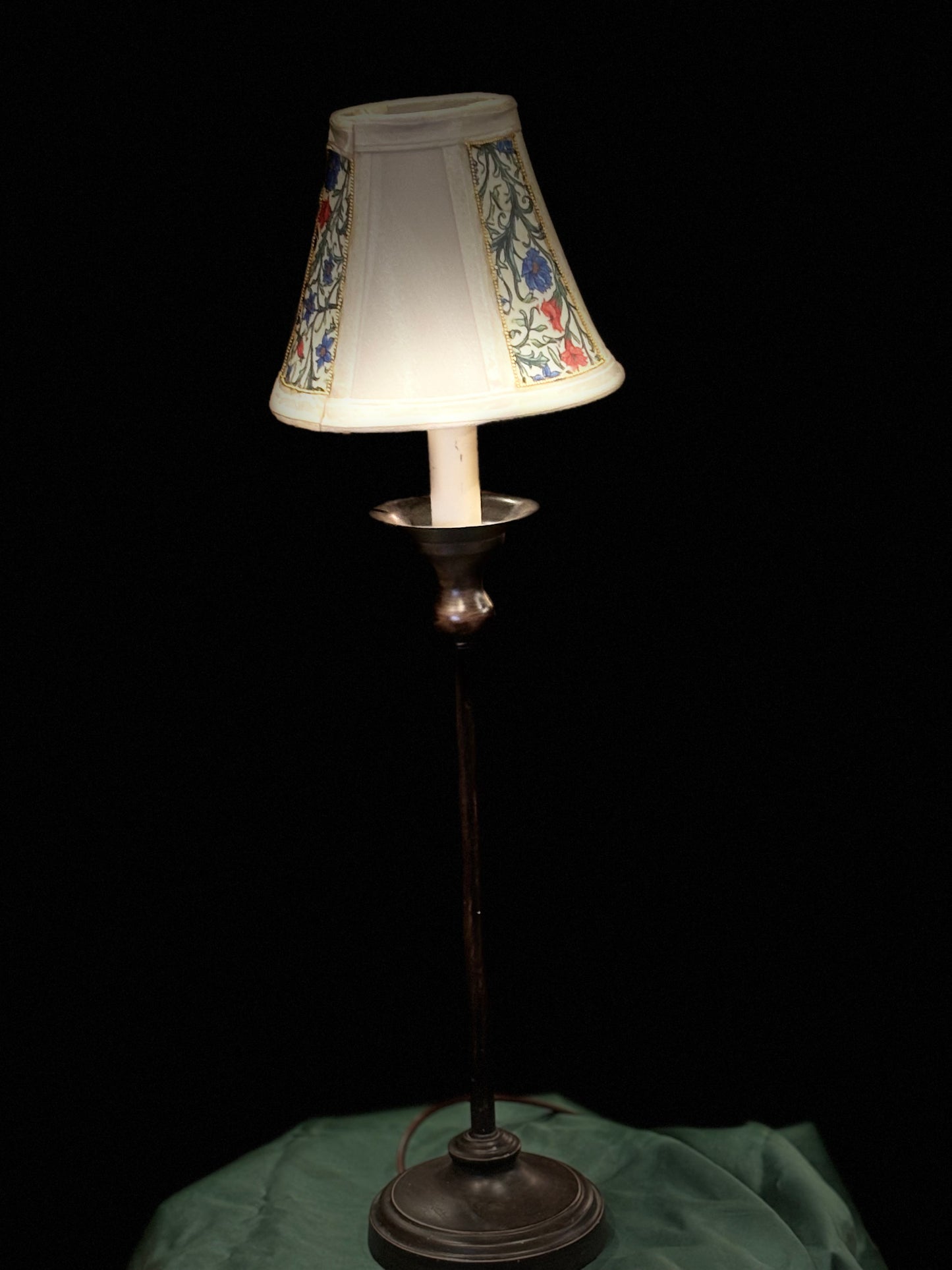 Tall William Morris lamp