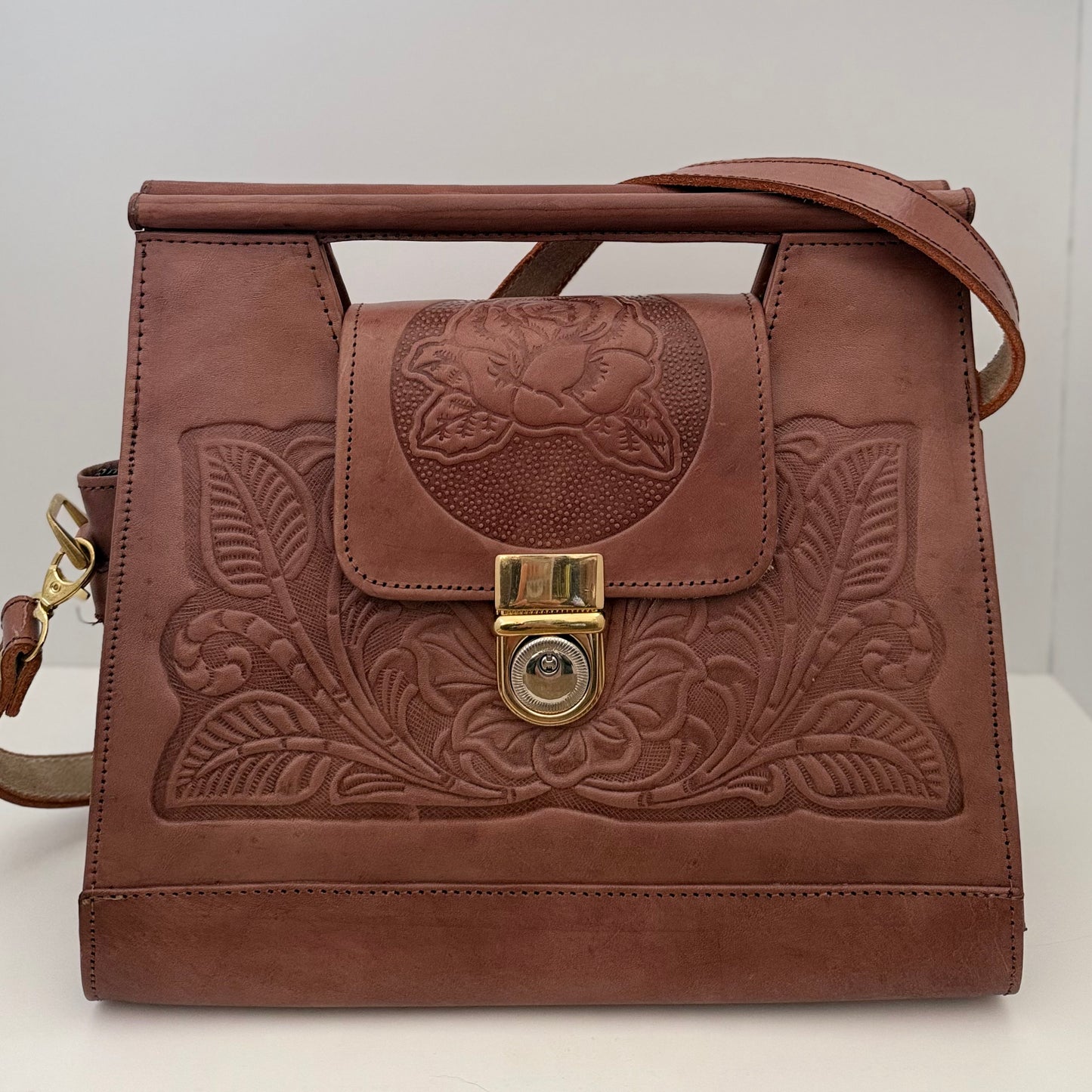 Artisan Leather Satchel - Casa Coco