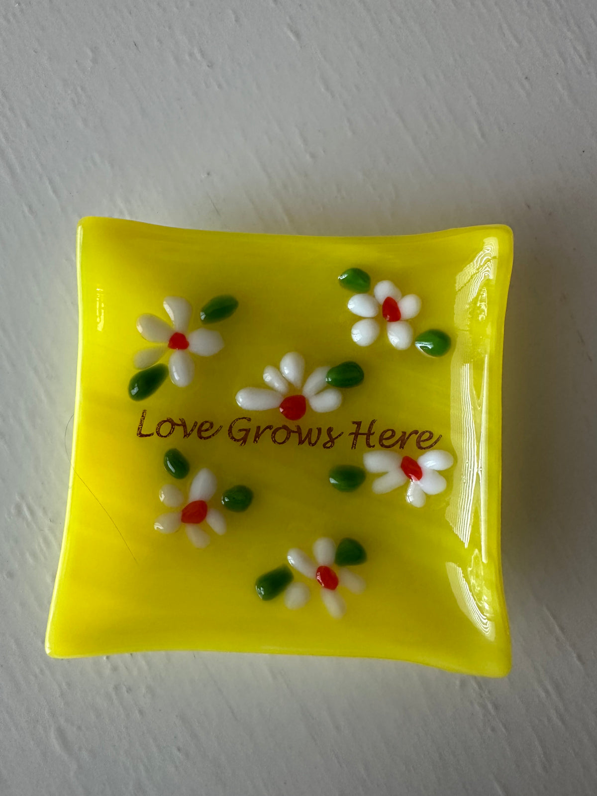 Plate - 3.5 Love Grows Here