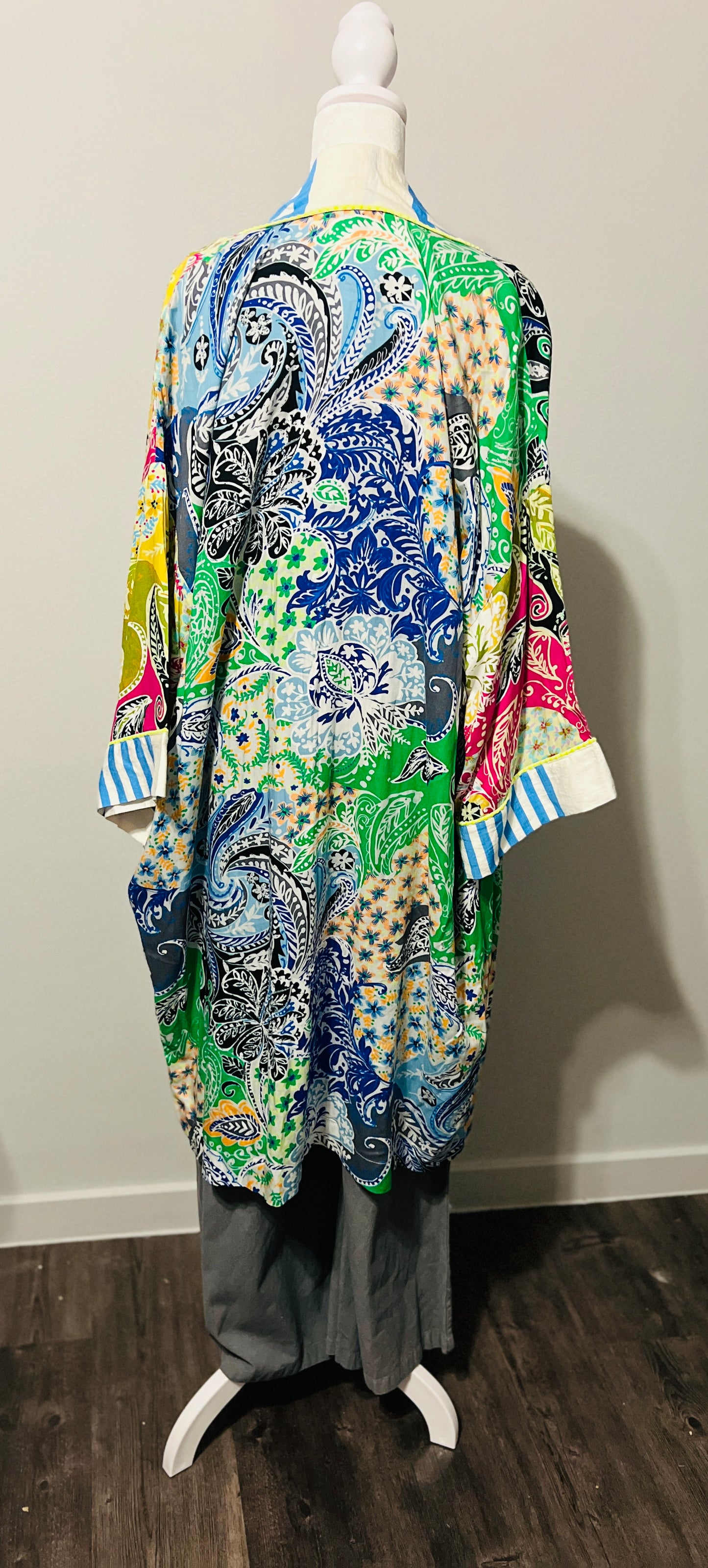 Studio Kimono - Ruby’s Fashion Closet