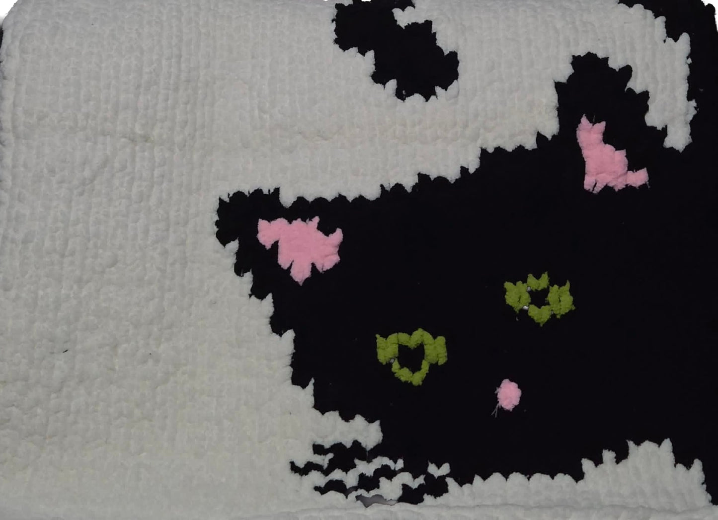 Black Cat Chunky Hand-Knit Throw - We Customize Crafts