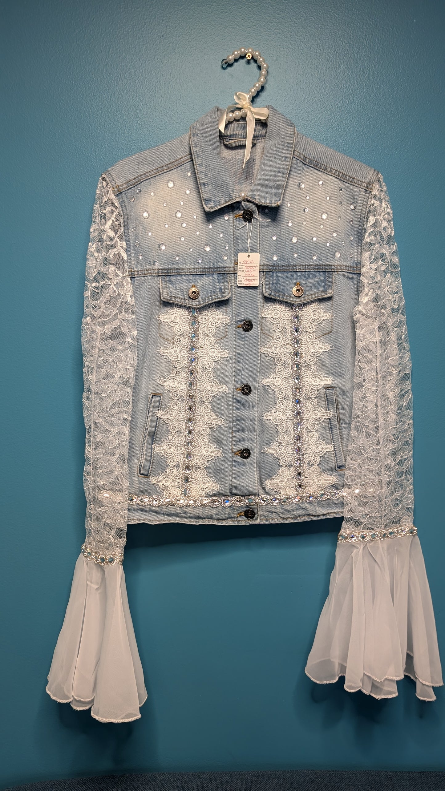 1007 Women's Small Lace Panel Back Denim Jacket - Bougie Denim Couture