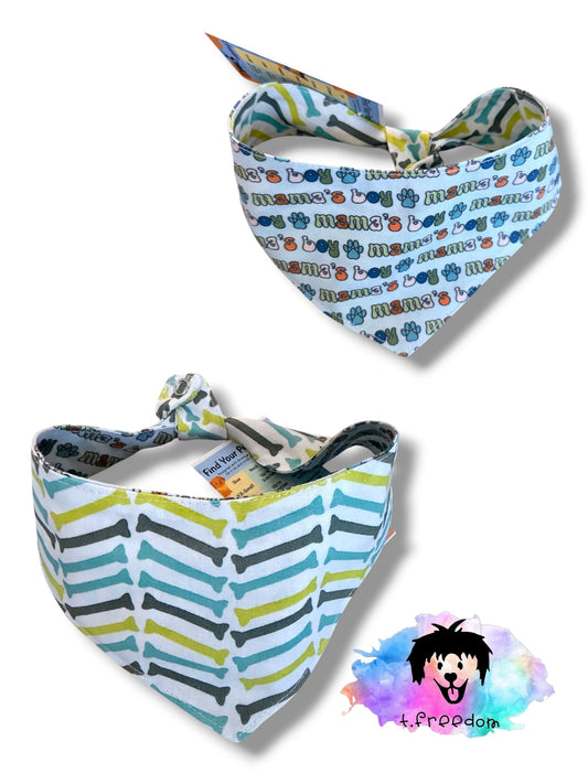 Mama’s boy multi-blue dog bandana -tfreedom