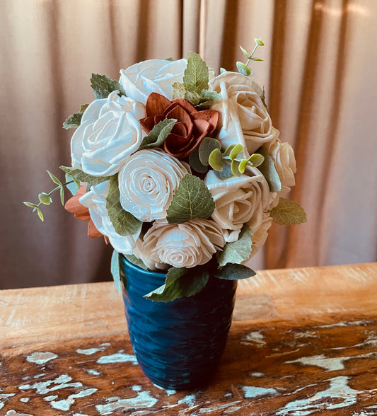 White Rose Nosegay - LUNA WOOD FLOWERS