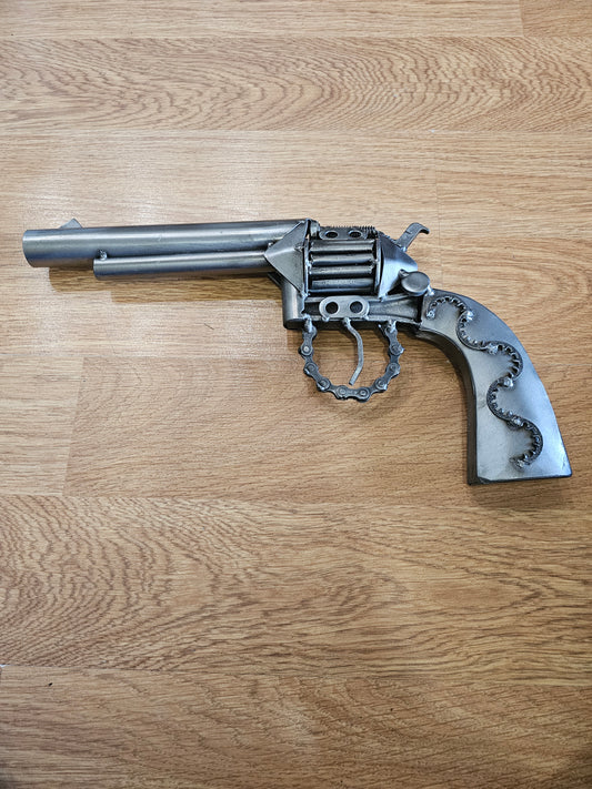 Scrap Metal Revolver @amorfashionshop.com