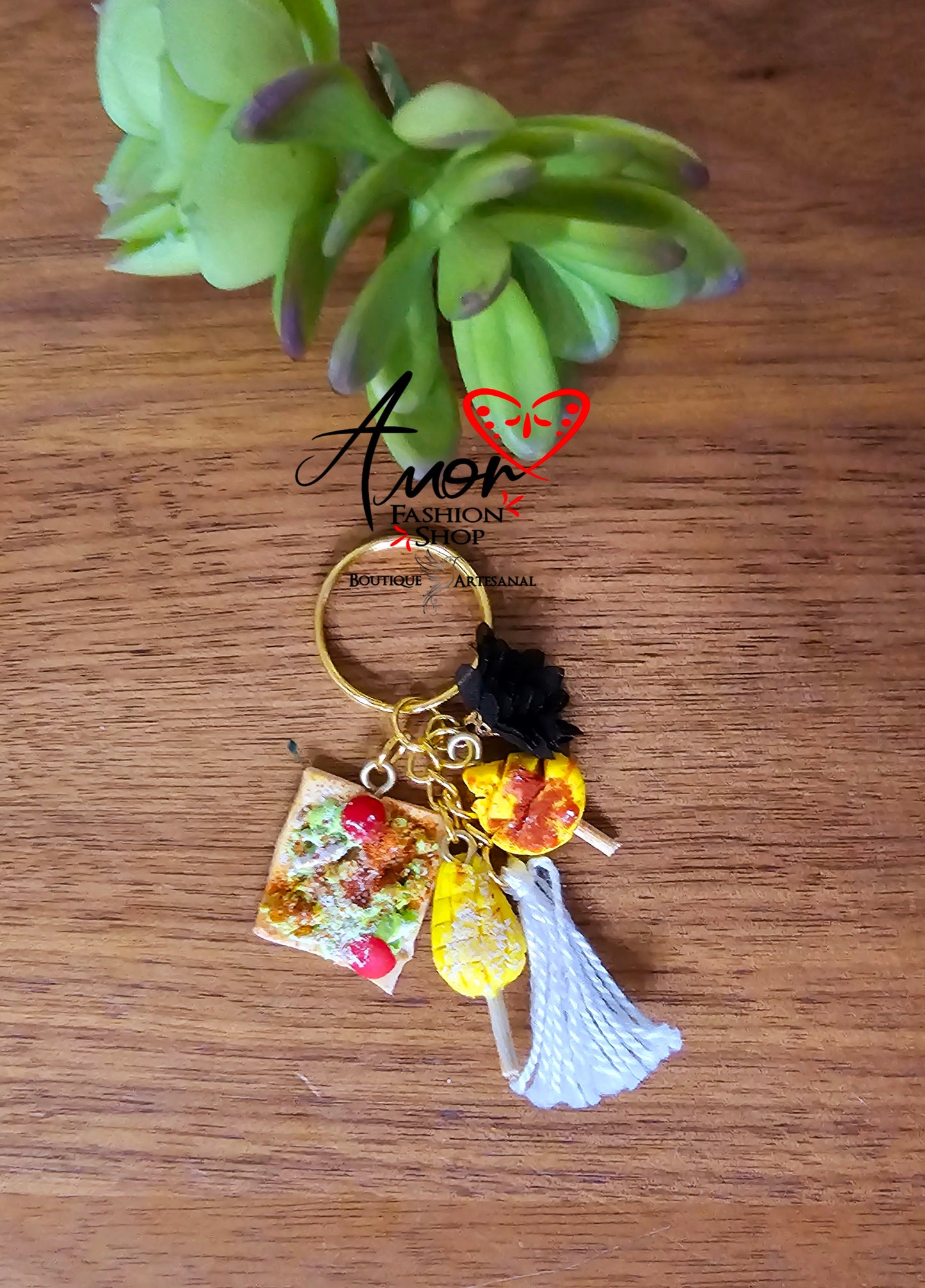Keychains @amorfashionshop.com