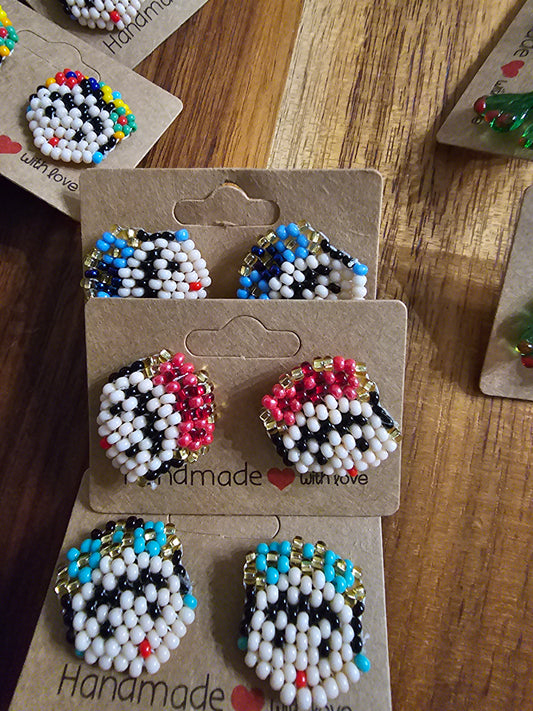 Frida Beaded Stud Earrings @amorfashionshop