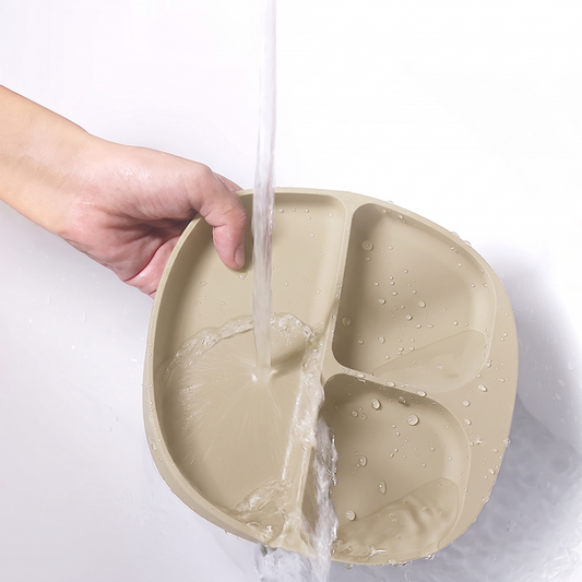 New Silicone suction kids plate w/ dividing sections Fern