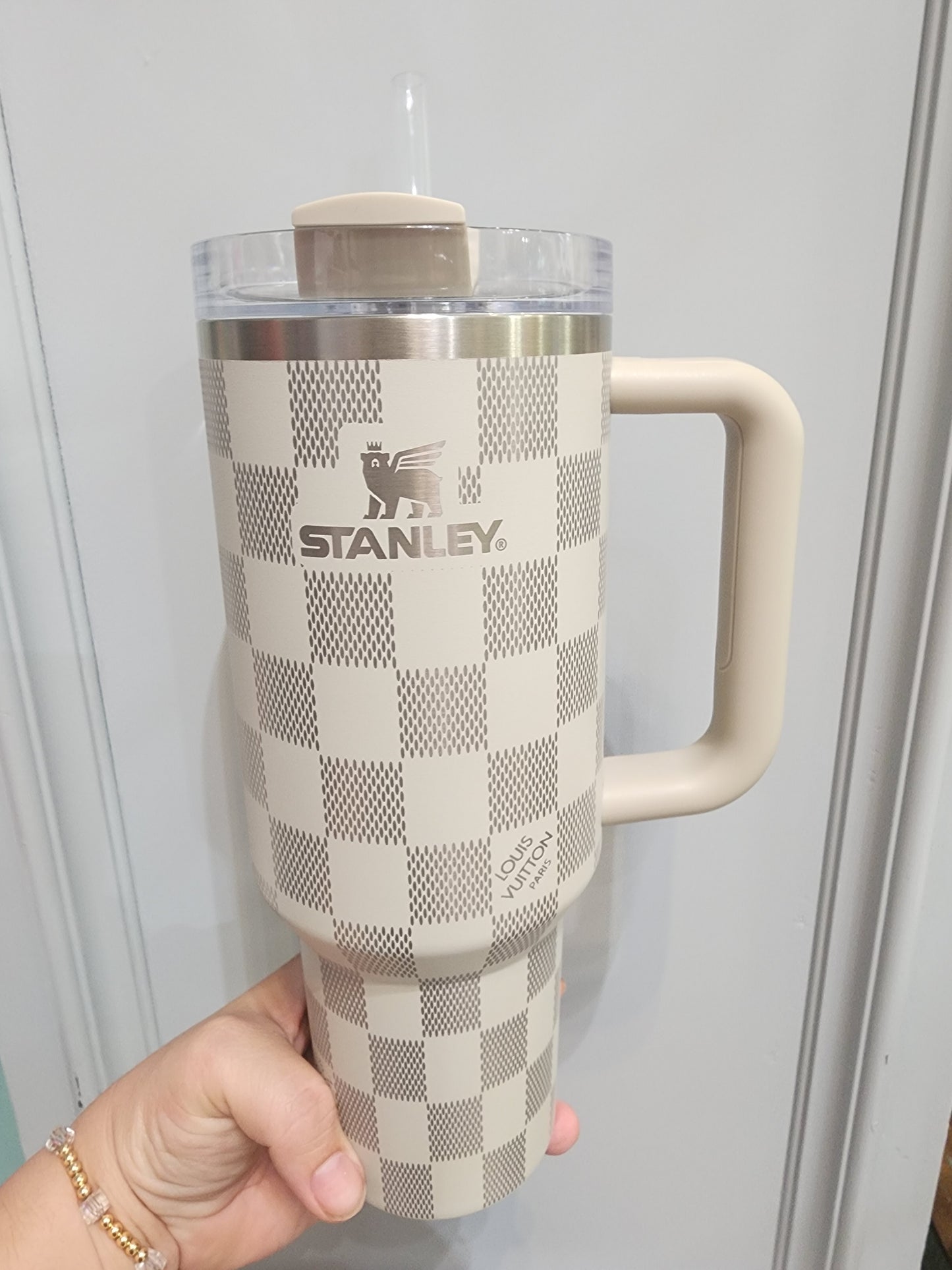 40 OZ Engraved Stanley Boss Babe